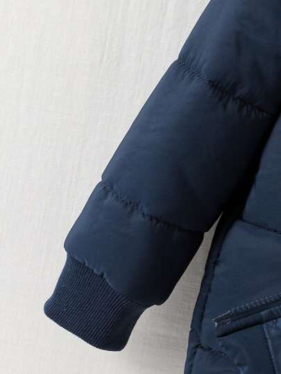 SHEIN جاكيت شتوية مبطنة سميكة بطراز شارع عصري للأولاد، خريف/شتاء