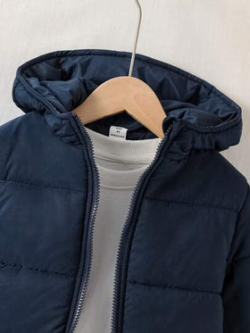 SHEIN جاكيت شتوية مبطنة سميكة بطراز شارع عصري للأولاد، خريف/شتاء