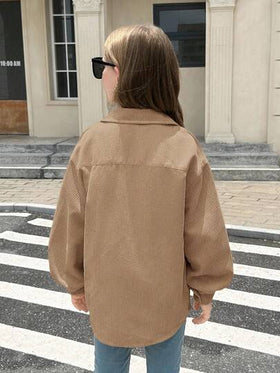 SHEIN معطف طويل الأكمام بجيب قابل للطي من الكوردوروي البني الداكن للفتيات المراهقات، للارتداء اليومي الكاجوال في فصلي الخريف والشتاء