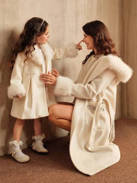 SHEIN معطف أبيض طويل للبنات، أزرار اللؤلؤ على الياقة على شكل V، ملابس خارجية أنيقة للخريف/الشتاء، ملابس عائلية متناسقة