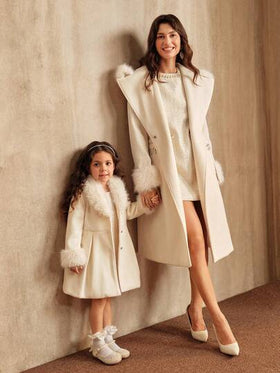 SHEIN معطف أبيض طويل للبنات، أزرار اللؤلؤ على الياقة على شكل V، ملابس خارجية أنيقة للخريف/الشتاء، ملابس عائلية متناسقة