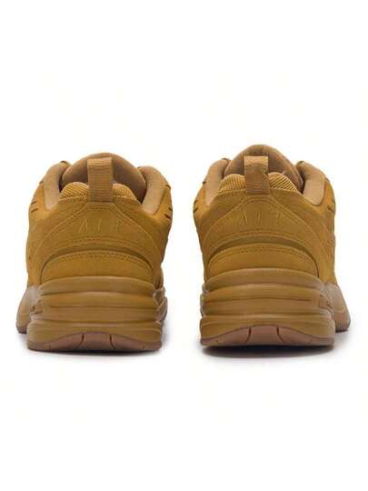 Nike أحذية تدريب رجالية AIR MONARCH SE أحذية كاجوال، خفيفة الوزن، مريحة، أحذية رياضية بنمط رباط منخفض للارتداء اليومي