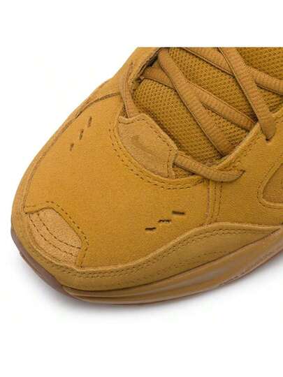 Nike أحذية تدريب رجالية AIR MONARCH SE أحذية كاجوال، خفيفة الوزن، مريحة، أحذية رياضية بنمط رباط منخفض للارتداء اليومي