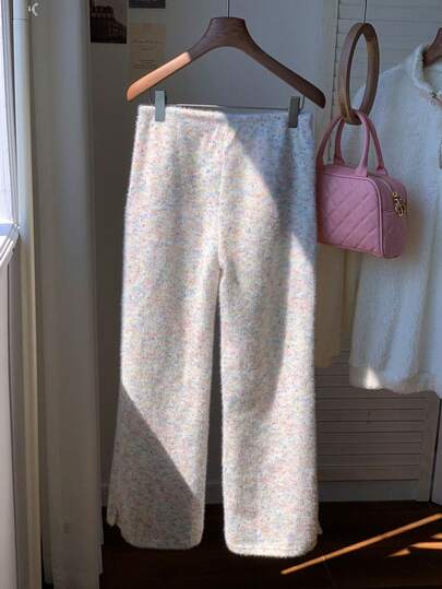 Comfortcana بنطلون نسائي مصنوع من الفرو الاصطناعي الوردي المحبوك