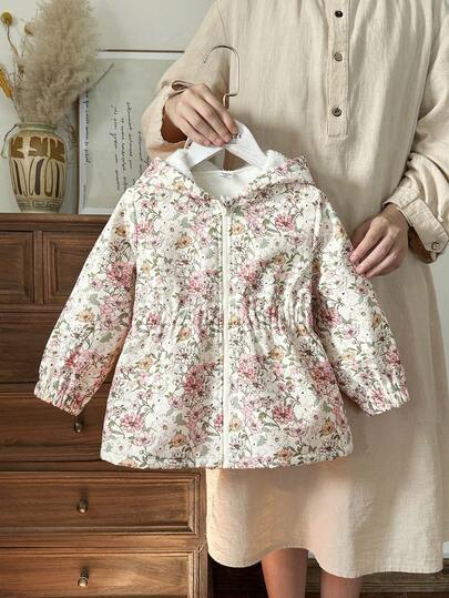 SHEIN Vintaside Kids جاكيت مبطنة مطبوعة بطباعة جميلة للفتيات الصغيرات، للخريف والشتاء