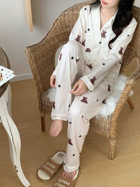 مجموعة بيجامة مكونة من ملابس علوية كم طويل وبنطلون بنمط الدب والنجوم، أنيقة وجذابة للمراهقات