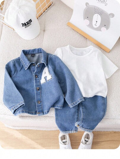 SHEIN طقم جينز مكون من 3 قطع للأطفال الرضع ذكور/إناث، مناسب للربيع والخريف: جاكيت جينز بأكمام طويلة مع طوق وإغلاق بأزرار، ملابس علوية بياقة مضفرة بأكمام قصيرة، بنطلون جينز كاجوال باهت. ناعم، مريح، متعدد الاستخدامات للخروج والمدرسة والمنزل