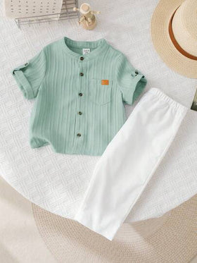 SHEIN طقم بنطال وقميص قصير الأكمام من قطعتين لوليد/طفل رضيع/أطفال صغار بلون سادة بسيط، للعطلات الموسمية، ربيع/صيف/خريف