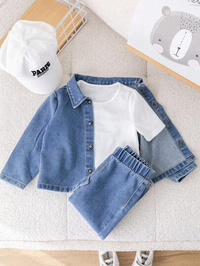 SHEIN طقم جينز مكون من 3 قطع للأطفال الرضع ذكور/إناث، مناسب للربيع والخريف: جاكيت جينز بأكمام طويلة مع طوق وإغلاق بأزرار، ملابس علوية بياقة مضفرة بأكمام قصيرة، بنطلون جينز كاجوال باهت. ناعم، مريح، متعدد الاستخدامات للخروج والمدرسة والمنزل