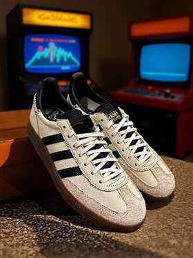 Adidas حذاء رياضي كاجوال منخفض الارتفاع للرجال من GATO LV8