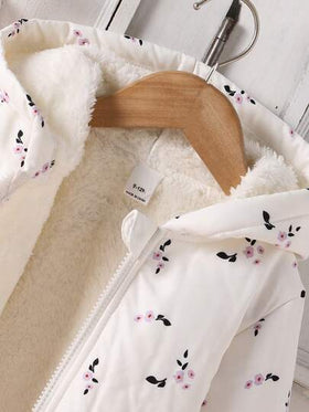 SHEIN Playful Pals معطف بناتي للأطفال الرضع والصغار للخريف/الشتاء، جاكيت كاجوال جميل بطبعات زهور وردية، دافئ وسميك، مبطن بالحرارة، مزود بقبعة