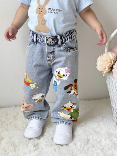 SHEIN Playful Pals بنطلون جينز أطفال بناتي كاجوال صيفي جديد وصول، لون أزرق فاتح، طباعة حيوانات جميلة، قصة فضفاضة وساق مستقيمة، متعدد الاستخدامات للارتداء اليومي والعودة للمدرسة