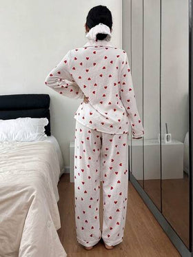 SHEIN مجموعة ملابس داخلية نسائية مطبوعة بقلب مجعد، مناسبة للارتداء داخل المنزل وخارجه، بيجامة ناعمة مجموعة بيجامات قلب، ملابس خريف وشتاء