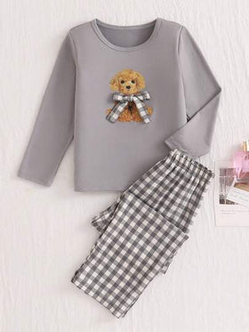 SHEIN Genkimix Kids مجموعة بيجاما بقميص كم طويل وبنطال من قطعتين مطبوع عليها كلب كرتوني وفيونكة للبنات