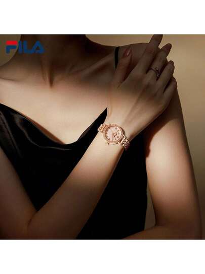 FILA ساعة نسائية كوارتز من فيلا - إطار مرصع بالكريستال اللامع، قرص اللؤلؤ النجمي وسوار من الفولاذ المقاوم للصدأ الأنيق | مقاومة للماء، هدية فاخرة أنيقة للنساء