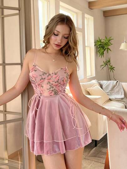 SHEIN فستان تنورة مزدوجة الطبقة من الفيلكرو مع تطريز فراشات رومانسي، ربطة الخصر، ملائم وجذاب، ملابس نوم/ملابس منزلية جذابة وحلوة
