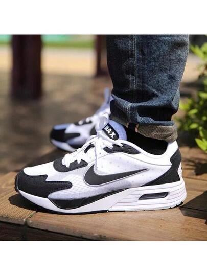 Nike أحذية رياضية للرجال مبطنة نظام الوسادة الهوائية ماكس ، أحذية تدريب ماصة للصدمات للجري