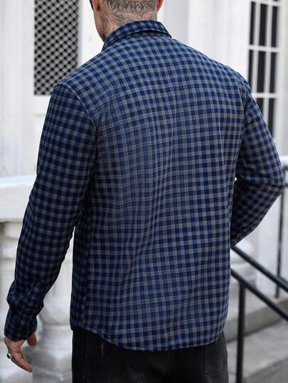 Manfinity CasualCool قميص كاجوال بأكمام طويلة وجيب واحد بنمط مربعات، خريفي