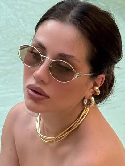 زوج نظارات نسائية ذات إطار صغير بجسر مزدوج بتصميم رجعي بيضاوي، إطار كامل متعدد الاستخدامات وأنيق، مناسب للسفر والعطلات والارتداء اليومي والإكسسوارات