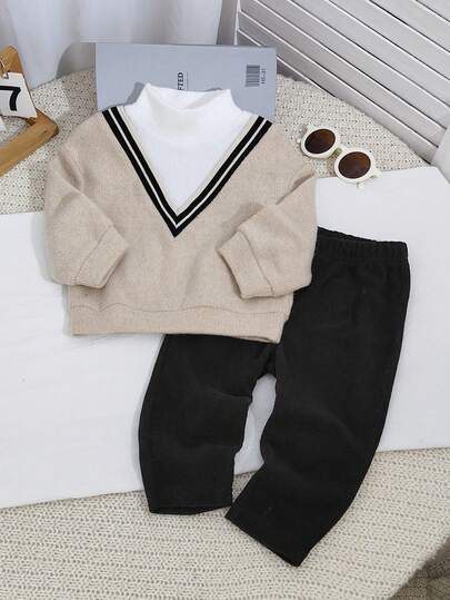 SHEIN Playful Pals مجموعة ملابس علوية وبنطلون طويل الأكمام مريحة للأطفال الصغار، مكونة من ملابس علوية بياقة عالية ذو تباين أبيض مع خطوط مضلعة بلون المشمش، وبنطلون ناعم، مناسبة للارتداء اليومي في فصلي الخريف والشتاء، قطعتان