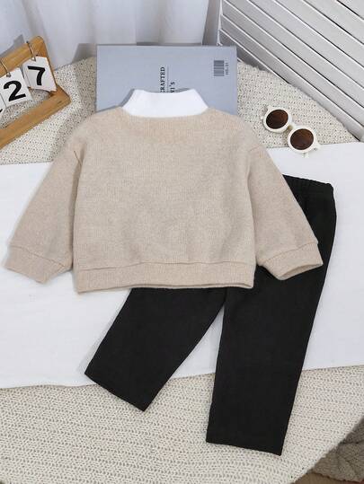 SHEIN Playful Pals مجموعة ملابس علوية وبنطلون طويل الأكمام مريحة للأطفال الصغار، مكونة من ملابس علوية بياقة عالية ذو تباين أبيض مع خطوط مضلعة بلون المشمش، وبنطلون ناعم، مناسبة للارتداء اليومي في فصلي الخريف والشتاء، قطعتان