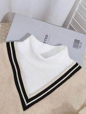 SHEIN Playful Pals مجموعة ملابس علوية وبنطلون طويل الأكمام مريحة للأطفال الصغار، مكونة من ملابس علوية بياقة عالية ذو تباين أبيض مع خطوط مضلعة بلون المشمش، وبنطلون ناعم، مناسبة للارتداء اليومي في فصلي الخريف والشتاء، قطعتان