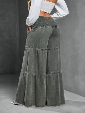SHEIN SXY جينز نسائي بلون باهت بطراز صديقها السائب ذو تصميم مفكك الحافة ومرقع