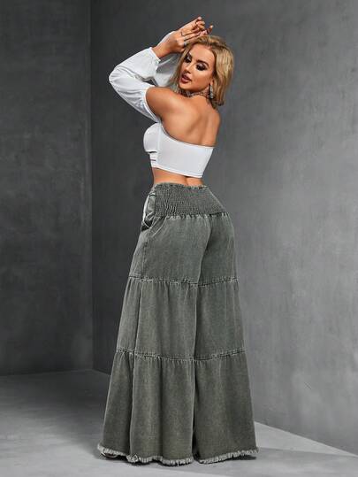 SHEIN SXY جينز نسائي بلون باهت بطراز صديقها السائب ذو تصميم مفكك الحافة ومرقع