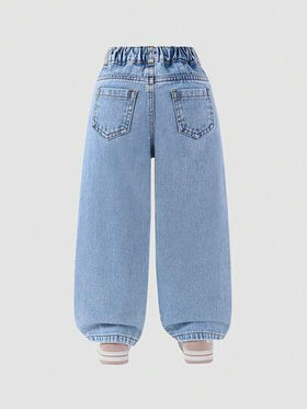 SHEIN ChillGRL بنطلون جينز واسع الساق بطبعة أرنب كرتوني وفيونكة، لون أزرق فاتح مغسول، مريح وعصري للفتيات الصغيرات، مناسب للارتداء اليومي، المدرسة، السفر والأوقات الحرة