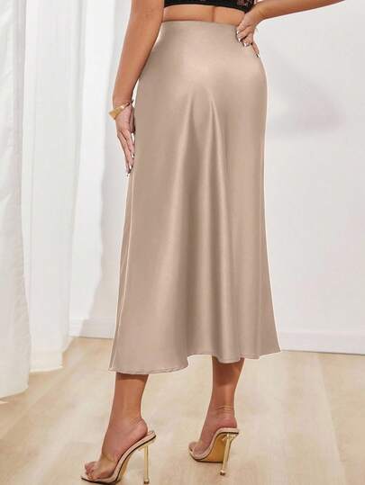 SHEIN PETITE فستان ماكسي أنثوي بتصميم ذيل حورية البحر، من قماش الساتان، فستان أنيق متوسط الطول مناسب للحفلات والاستخدام اليومي