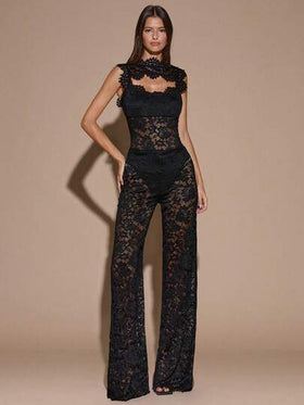 SHEIN BAE جمبسوت نسائية أنيقة للخروج والمناسبات، ذات تصميم أسود شفاف مزين بالدانتيل الأنيق، بتصميم ظهر مكشوف وساق واسعة غير متماثلة، مناسبة للاستخدام اليومي والمناسبات والأعياد مثل عيد الحب والهالوين والكريسماس