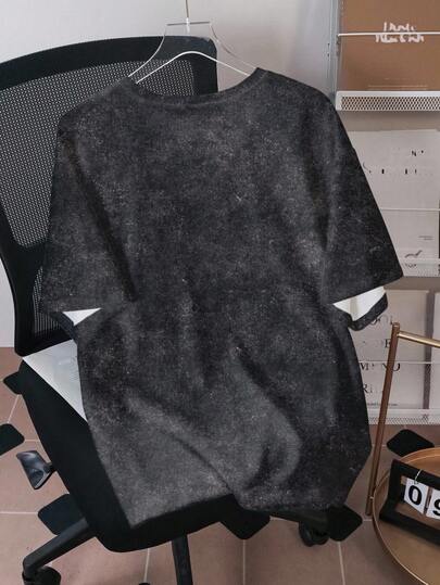 LOONEY TUNES X SHEIN تي شيرت رجالي كاجوال بطبعات حرفية وكرتونية بياقة دائرية وأكمام قصيرة، صيفي
