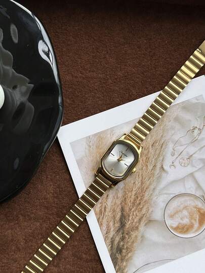 ساعة نسائية كوارتز ذات سوار من البامبو الذهبي بطراز رجعي بيضاوي الشكل، أنيقة ومتقنة، مناسبة للارتداء اليومي، هدية عيد ميلاد، الحفلات وغيرها من المناسبات