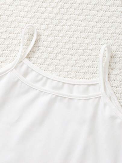 SHEIN مجموعة قميص أكمام طويلة مخطط وبنطال جينز أزرق فاتح فضفاض لفتيات المراهقات، طقم كاجوال لطيف للارتداء اليومي، 2 قطعة