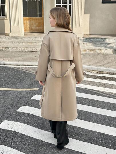 SHEIN معطف طويل فضفاض بياقة مزرر وحزام وجيب وفيونكة، أنيق وعملي للفتيات المراهقات، بطراز عسكري كاجوال، مناسب للتنقل والأنشطة الخارجية، للعودة إلى المدرسة، ملابس متطابقة للأم والابنة
