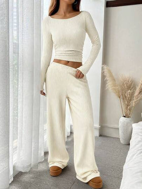 SHEIN EZwear طقم ملابس علوية رقبة قارب مخرمة وبنطلون فضفاض للنساء
