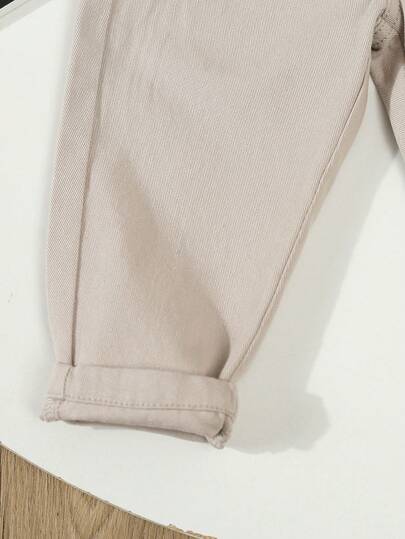 SHEIN بنطلون جينز كاجوال بسيط للأطفال الرضع، تصميم عصري، قماش قطني مريح، بنطلون أطفال متناسق يناسب جميع الملابس