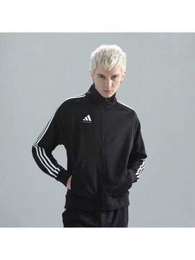 Adidas جاكيت رياضية مزينة برسومات حرفية وشريط جانبي مع سحاب