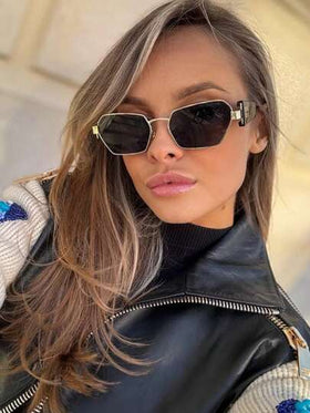 نظارة شمسية معدنية بطراز هندسي مجنون للنساء للصيف والشاطئ والسفر والخارج، بإطار هندسي بطراز قديم كإكسسوار لإطلالة خروج