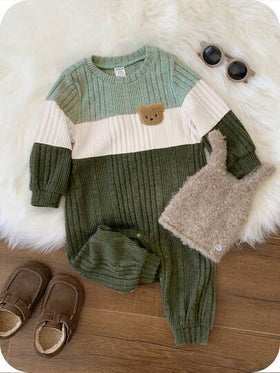 SHEIN طقم جمبسوت طويلة الأكمام للأطفال الرضع مبطنة حرارياً بألوان متباينة مع تريكو مخرم، جمبسوت مريحة وكاجوال للاستخدام اليومي، مناسبة للارتداء الداخلي والخارجي والتزلج والاستخدام اليومي والرياضة والحفلات والتصوير والمناسبات والملابس الشارعية في فصل الخري