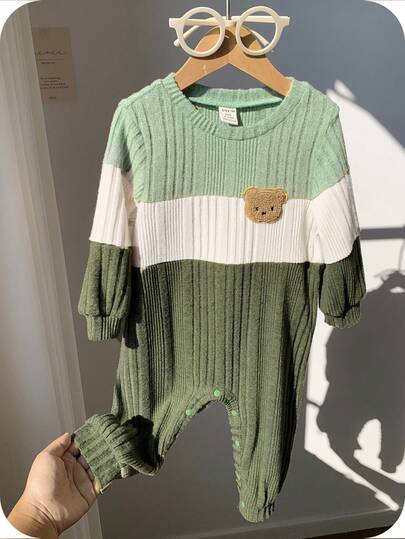 SHEIN طقم جمبسوت طويلة الأكمام للأطفال الرضع مبطنة حرارياً بألوان متباينة مع تريكو مخرم، جمبسوت مريحة وكاجوال للاستخدام اليومي، مناسبة للارتداء الداخلي والخارجي والتزلج والاستخدام اليومي والرياضة والحفلات والتصوير والمناسبات والملابس الشارعية في فصل الخري