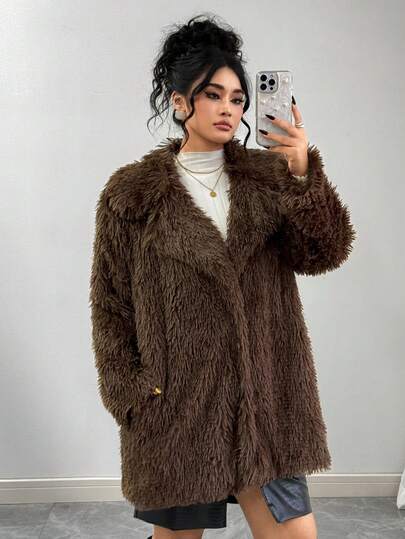 SHEIN معطف فرو اصطناعي للنساء ذوات الحجم الكبير