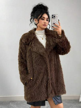 SHEIN معطف فرو اصطناعي للنساء ذوات الحجم الكبير