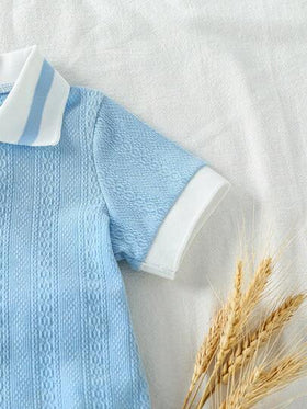 SHEIN Vintaside Kids مجموعة أزرق للأطفال الرضع من 0-3 سنوات، بنطلون قصير مع ملابس علوية كم قصير مطابق، بتصميم بسيط بدون نقشات، فضفاض، مناسب للخروجات والاستخدام المنزلي والرياضة الخفيفة، ملابس صيفية للأطفال، ملابس خارجية للأطفال