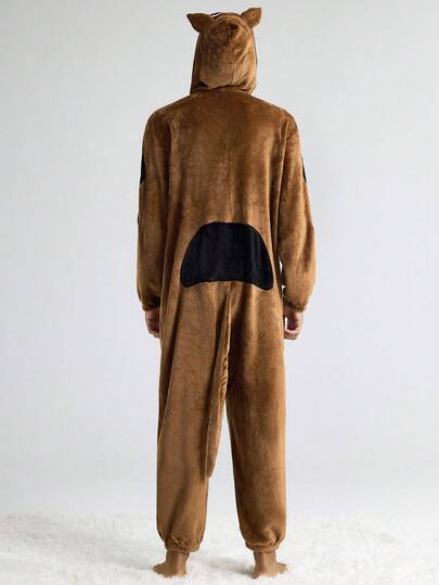 SCOOBY-DOO X SHEIN جمبسوت رجالية كاجوال مطرزة بحرف وكلب، بيجامات شتوية بنية فاخرة ودافئة