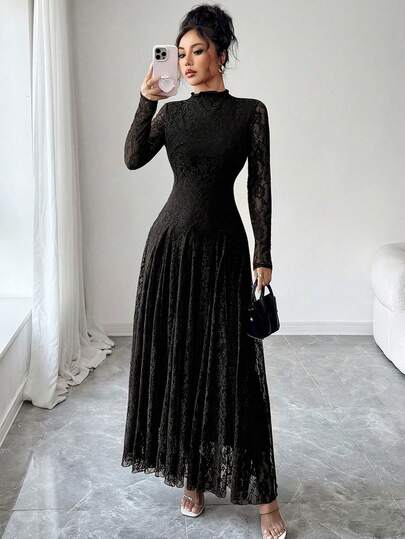 Modelyn رمضان فستان نسائي بياقة عالية وخصر مشدود بالدانتيل باللون الأحمر