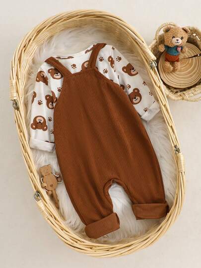 SHEIN Playful Pals مجموعة ملابس طفل ولد مكونة من 2 قطعة، بدلة طويلة الأكمام + سروال بيب، مطرزة بالدب والحرف، بدلة كاجوال كرتونية، بدلة طفل دب بني، ملابس طفل صغير، ملابس طفل ولد حديث الولادة من 1 شهر إلى 18 شهر، ملابس طفل ولد حديث الولادة