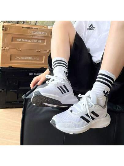 Adidas أحذية أديداس رجالية، مناسبة لجميع الفصول، أحذية رياضية، أحذية جري رجالية، تصميم جديد، شبكة سميكة، خفيفة الوزن، أحذية كاجوال ماصة للصدمات.