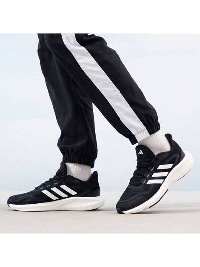 Adidas أحذية أديداس رجالية، مناسبة لجميع الفصول، أحذية رياضية، أحذية جري رجالية، تصميم جديد، شبكة سميكة، خفيفة الوزن، أحذية كاجوال ماصة للصدمات.