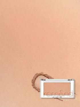Rom&nd رومان BETTER THAN CHEEK C04 لون الكمثرى، بلاشر مسحوق مخملي مطفي ينصهر في البشرة، له تأثير تدرج لوني، لهجة دافئة تضيء البشرة، مضبط للزيوت، مناسب للبشرة الجافة، إشراق سريع في 5 ثوان، يضيء منطقة العين، غلاف خارجي مزخرف بتدرج لوني، دليل شدة اللون، مستح